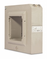 Трансформатор тока (литой корпус) SACI TUP95R Вертикальное расположение окна.